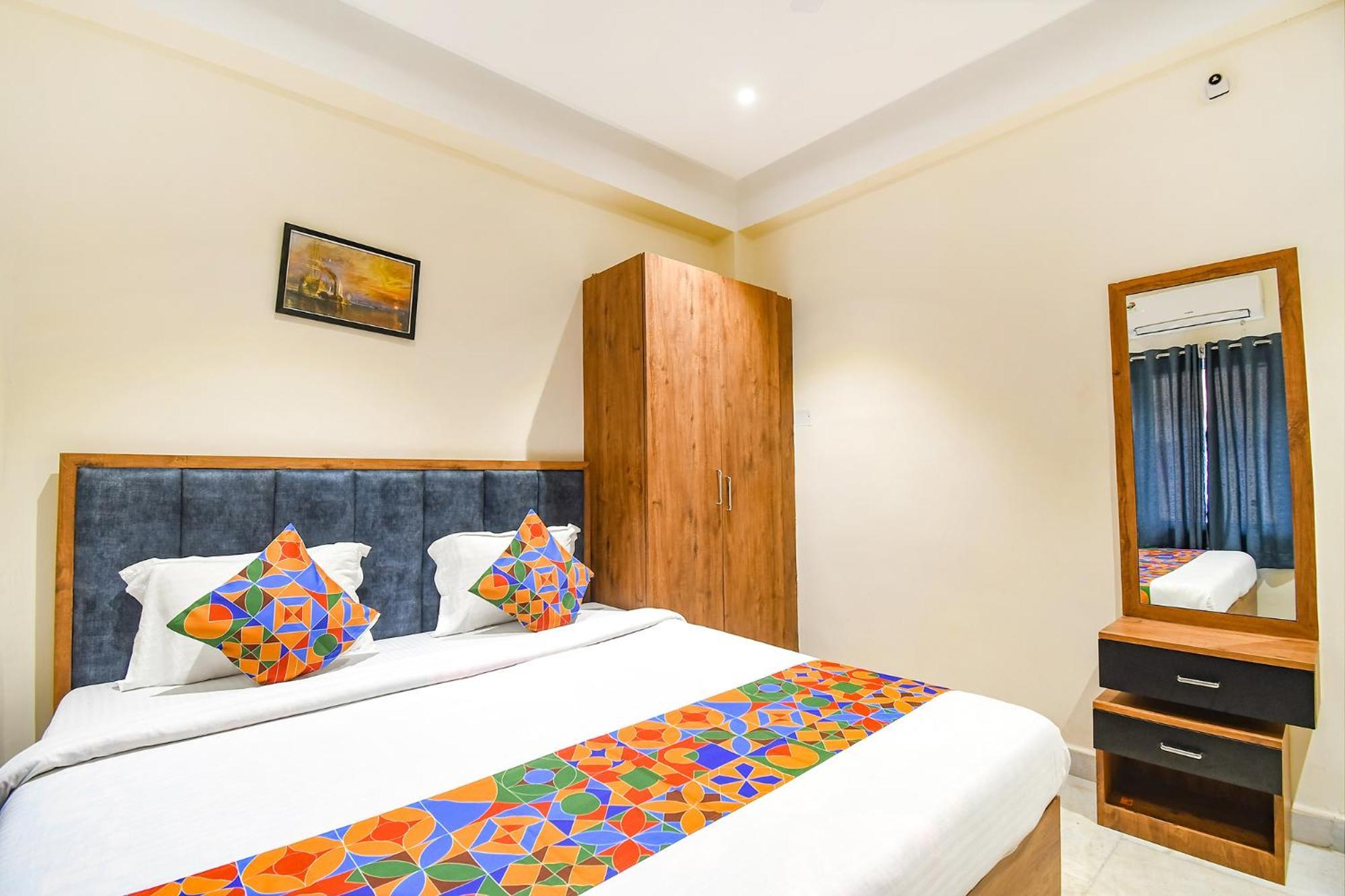 Fabhotel Prime The Golden Plaza - Nr Tarapith Temple Εξωτερικό φωτογραφία