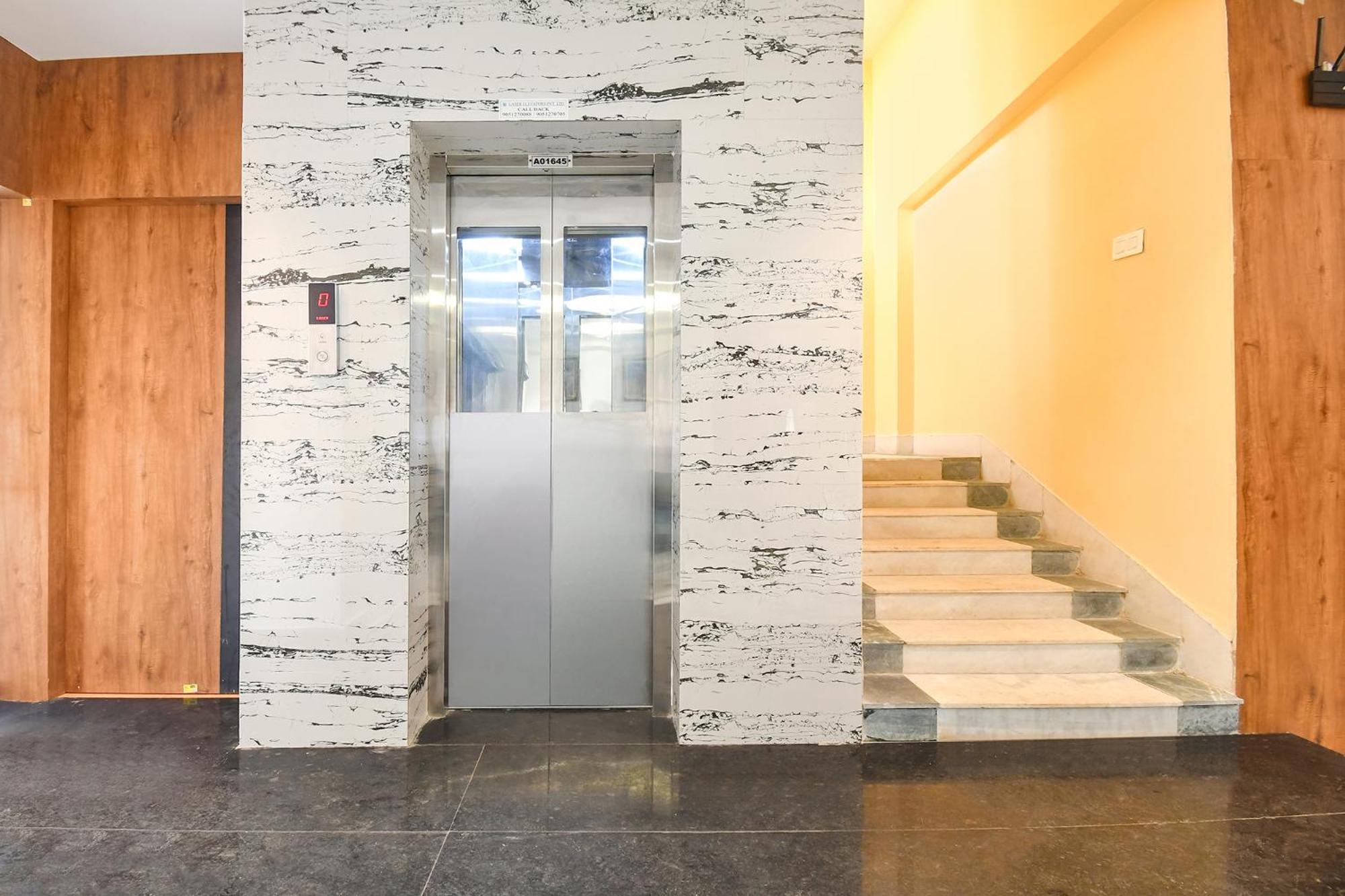 Fabhotel Prime The Golden Plaza - Nr Tarapith Temple Εξωτερικό φωτογραφία